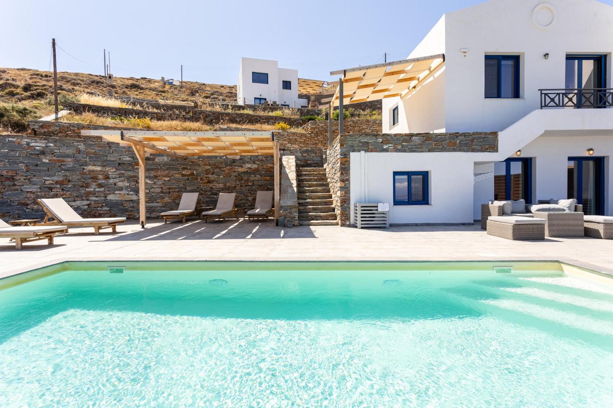 Villa Live In Blue - Kea's Myriad Shades
