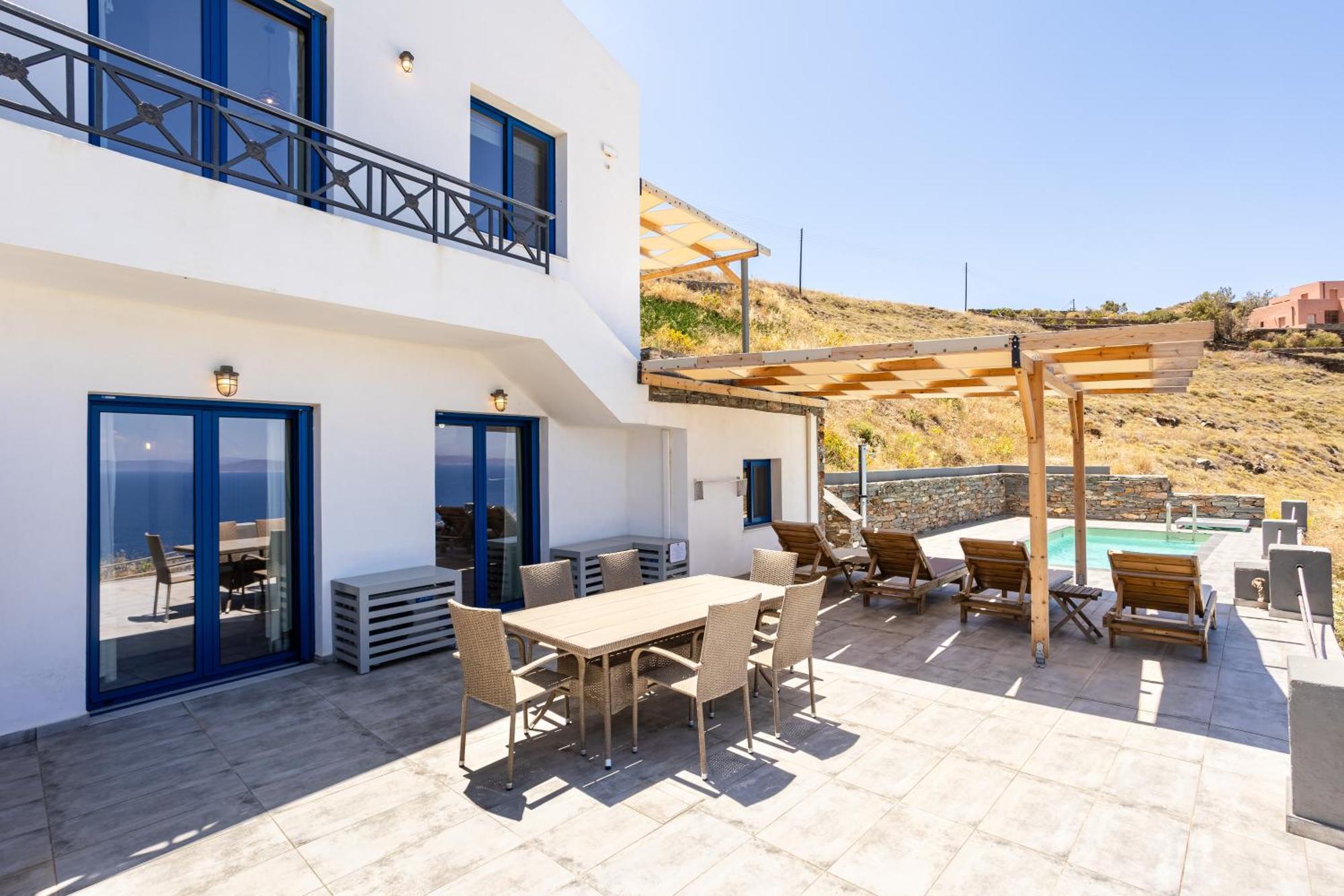 Live In Blue - Kea's Myriad Shades Villa