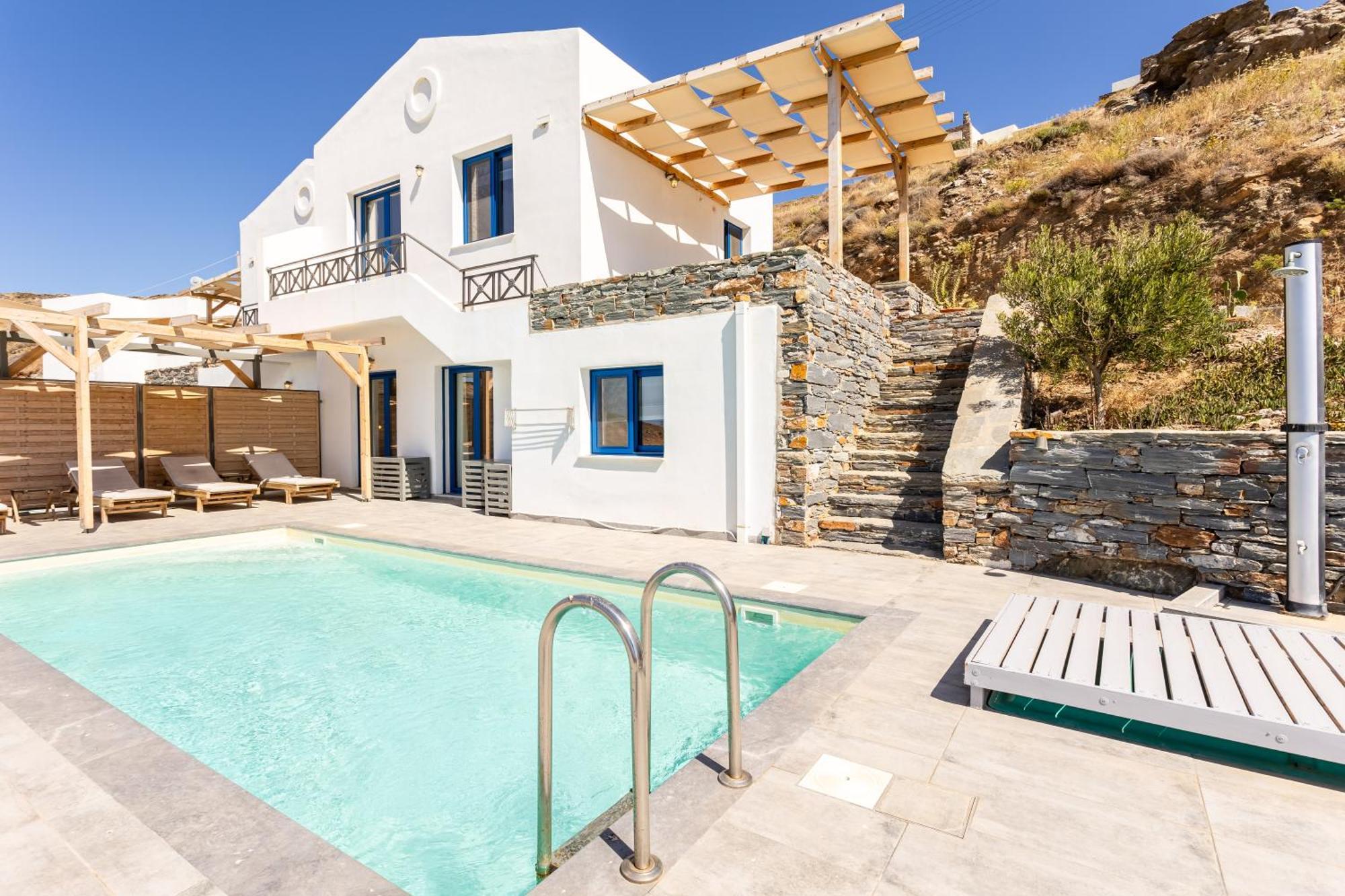 Villa Live In Blue - Kea's Myriad Shades Korissia (Kea)