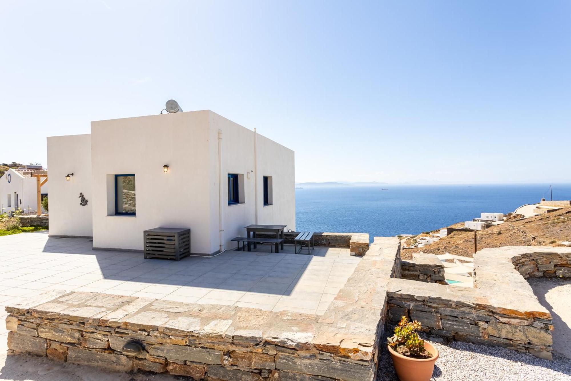 Live In Blue - Kea's Myriad Shades Villa