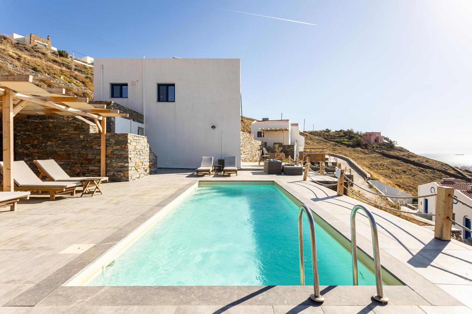 Villa Live In Blue - Kea's Myriad Shades Korissia (Kea)
